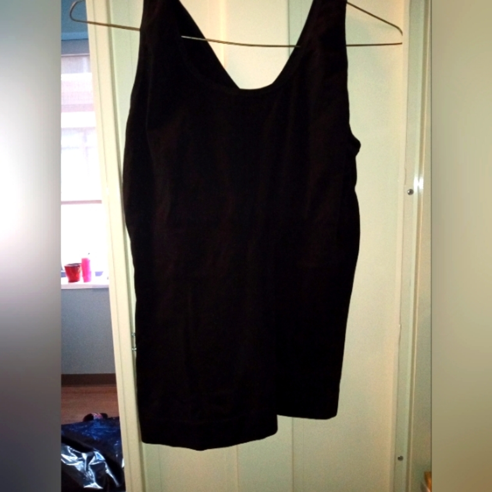 Avenue body shapewea camisole black 3X 22/24